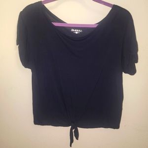 Junior's Navy Blue Bongo t shirt top tie front scoop neck, Size Large EUC